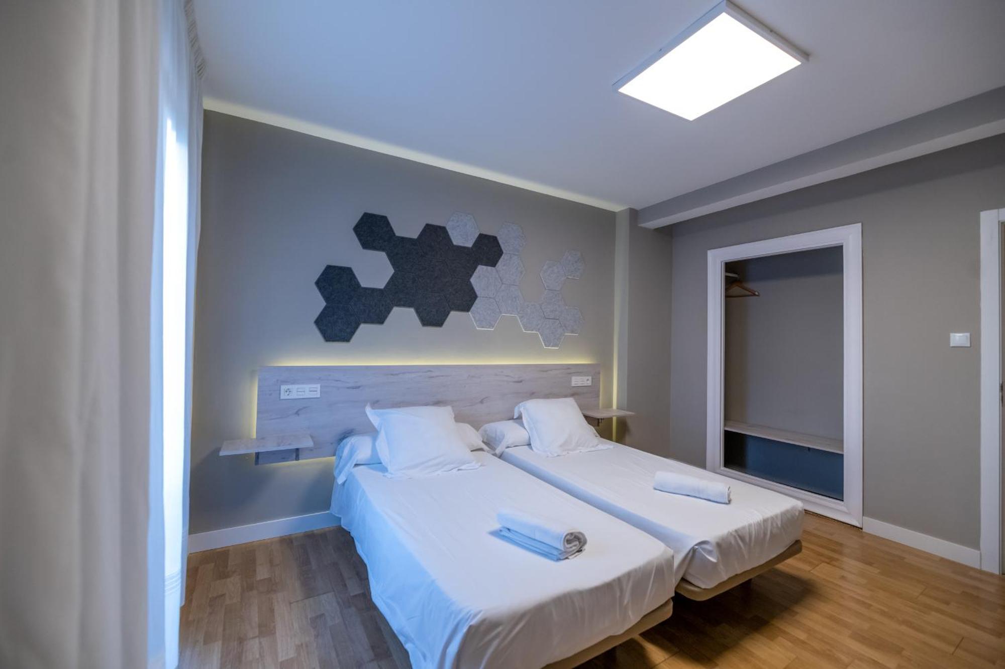 Hotel Monasterio Granada - Adults Only חדר תמונה